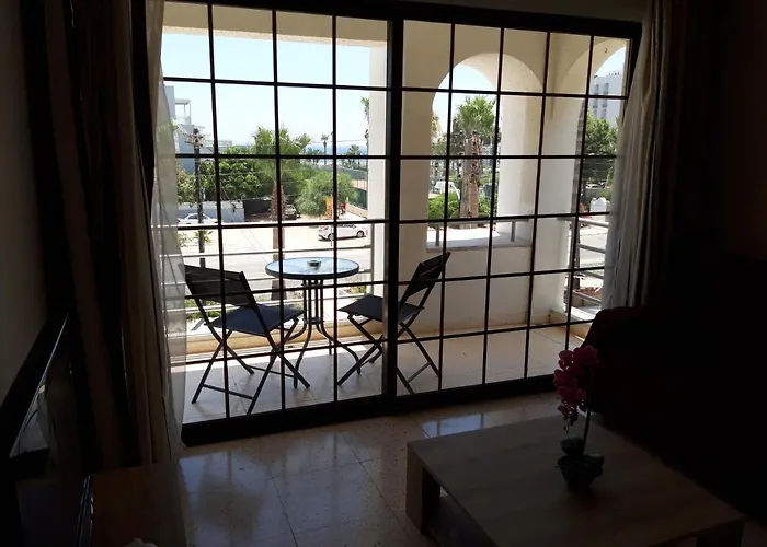 La Veranda Sea View * 拉纳卡