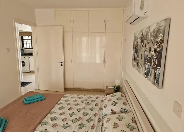 La Veranda Sea View * Lárnaca