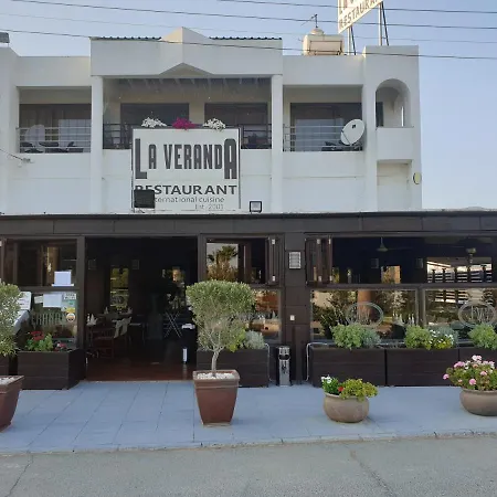 La Veranda Sea View דירה *