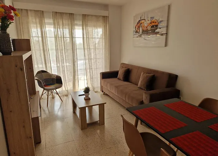 La Veranda Sea View * Larnaca